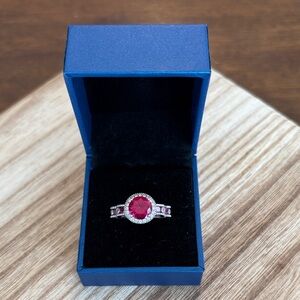 ❤️🩶Silver and Red Gemstone Ring Women's Sz 7